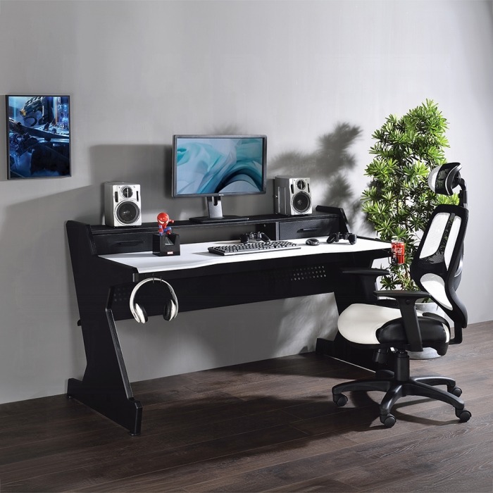 Gaming Table